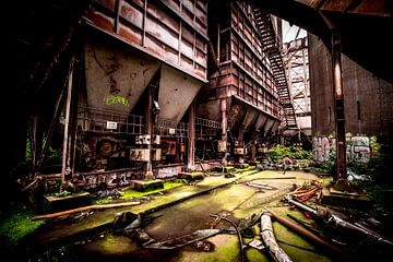 Steel mill machines by SchippersFotografie