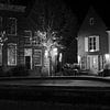 Une scène extérieure en soirée et en noir et blanc sur Gerard de Zwaan