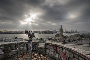 Hamburger Hafen St. Pauli-Landungsbrücken