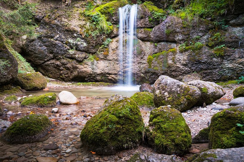 Gschwender Wasserfall im Allgäu am Herbsttag von Raphotography