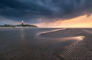 Lighthouse Texel by Raoul Baart
