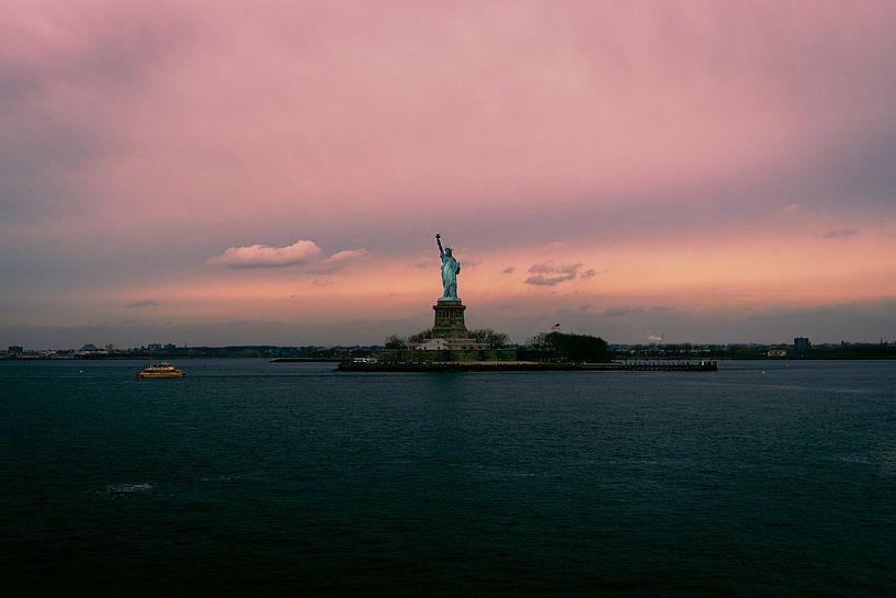 New York City by Hello Pompoyo