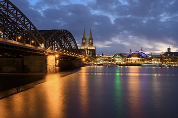 Blauw uur aan de Rijn - Het mooie Keulen van Rolf Schnepp