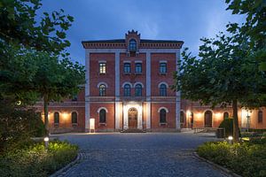 Rathaus bei Abenddämmerung , Rosenheim