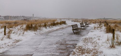 Kustfotografie - Sneeuw aan de kustlijn...