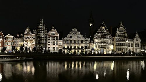 Graslei in Gent bij nacht
