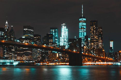 Brooklyn Bridge bij nacht, New York, VS