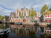 Oude kerk Amsterdam van Peter Bartelings thumbnail