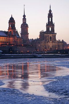  Dresden at wintertime van Gunter Kirsch