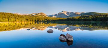 Spiegelung im Brainard Lake von Denis Feiner