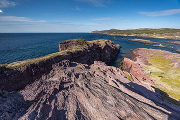 Pont naturel de Tickle Cove (Terre-Neuve).