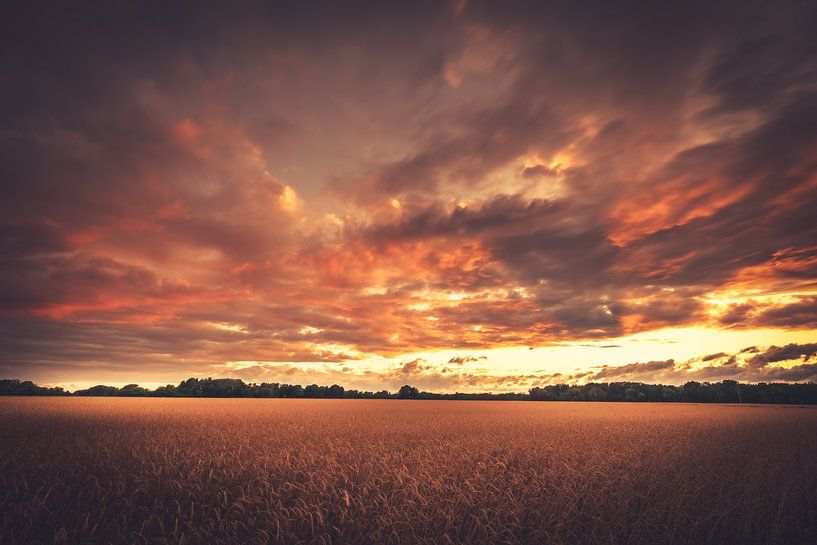 Wolkenhimmel zum Sonnenuntergang von Skyze Photography by André Stein