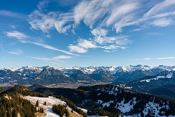 Allgäuer Alpen in herfstkleed van Leo Schindzielorz