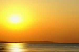 Zonsopkomst zeegezicht in beweging