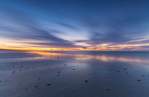 Zonsondergang op het strand van Ameland