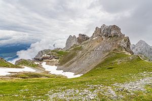 Blick auf das Karwendelgebirge bei Mittenwald von Rico Ködder