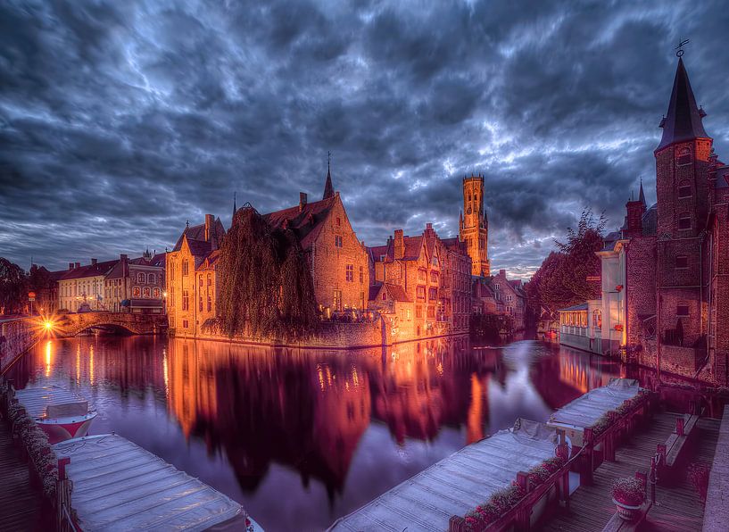 Dynamic Brugge. by Jurgen Maassen