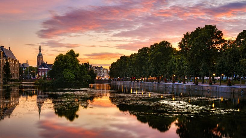 Sunset at the Hofvijver in The Hague, the Netherlands by Adelheid Smitt