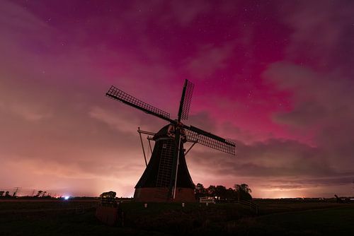 Noorderlicht bij de molen-3