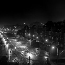 Schwarz-Weiß-Straßenbild Nimwegen (XXL) von Rutger van Loo