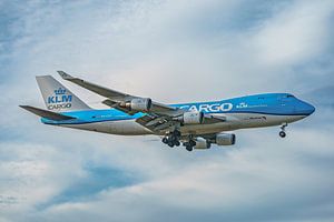 Landung KLM Cargo Boeing 747-400ERF "Orange" (PH-CKC).