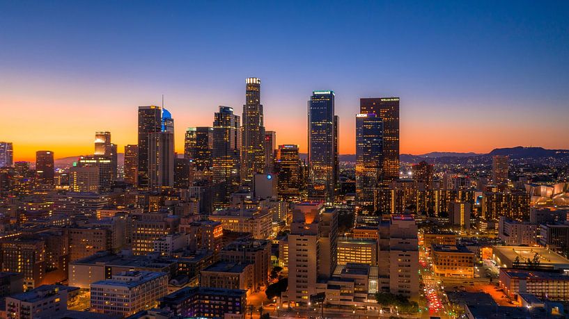 Los Angeles by Hello Pompoyo