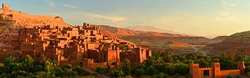 Sonnenaufgang in Aït Ben Haddou in Marokko von Renzo de Jonge