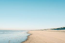 Noordwijk aan Zee | Strandfotografie Der niederländische Sommertag von Raisa Zwart Reisefotografiedrucke