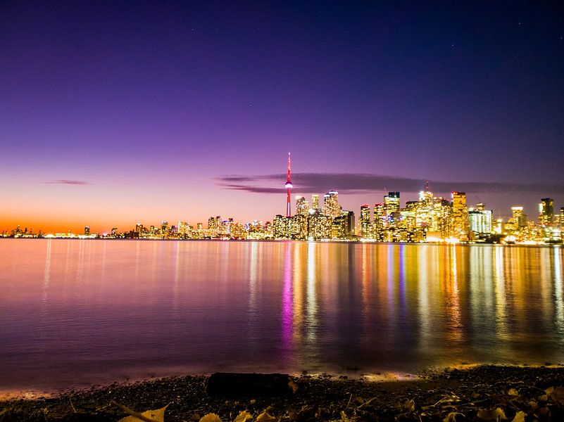 Toronto by Hello Pompoyo