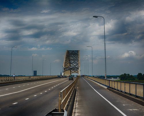 waalbrug nijmegen 2016 vierkant