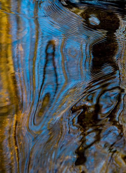 abstraktes Wasser von Arjan Keers