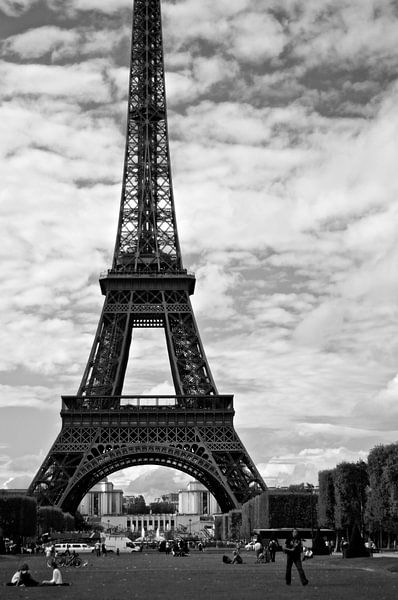 Eifel Tower III by Dennis Beentjes