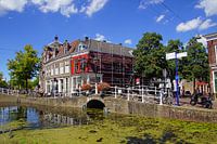 Brug en kanaal in  Delft.