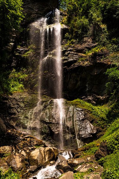Waterval bij de Finsterbach van Stephan Zaun