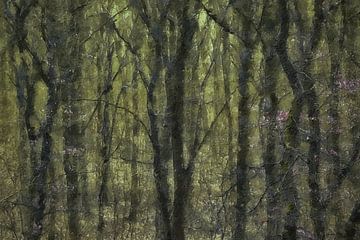 Bomen met gele achtergrond als digitaal schilderij van Digitale Schilderijen