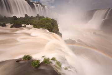 Foz do Iguazu waterfall by Ellen van Drunen
