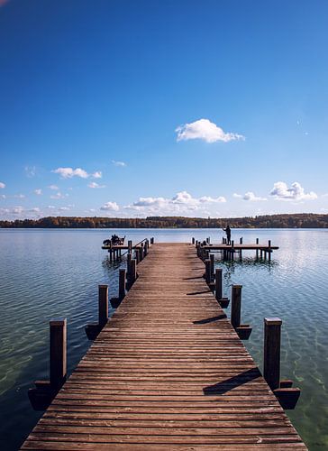 De loopbrug naar de Wörthsee