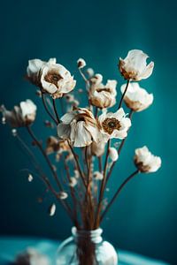 White Flowers On Turquoise Background von Treechild