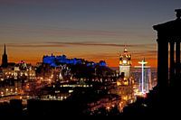 Edinburgh zonsondergang 's avonds skyline van de stad, Schotland, Verenigd Koninkrijk
