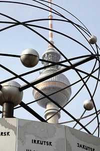 World Clock Fernsehturm Berlin 2 von Falko Follert