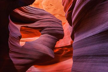 Lady in the Wind - Lower Antelope Canyon by Henk Meijer Photography