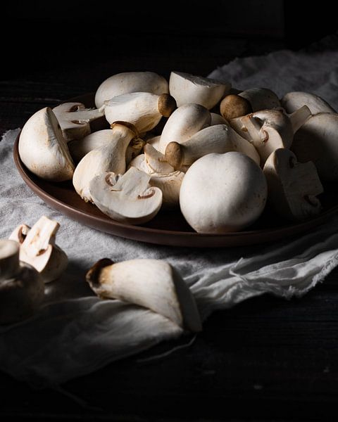 mushrooms still life by Elly Sankes