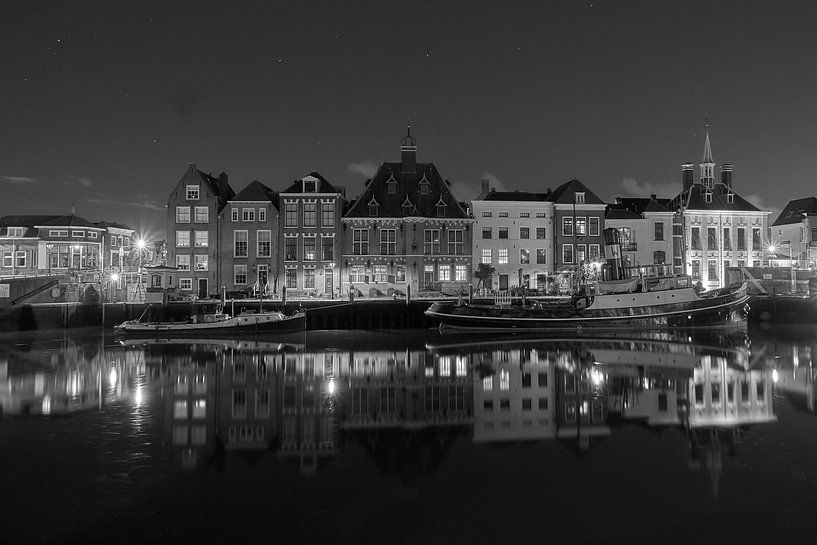 Stadhuiskade at De Oude Haven De Kolk in Maassluis by Ad Jekel