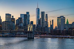 L'horizon de New York au coucher du soleil