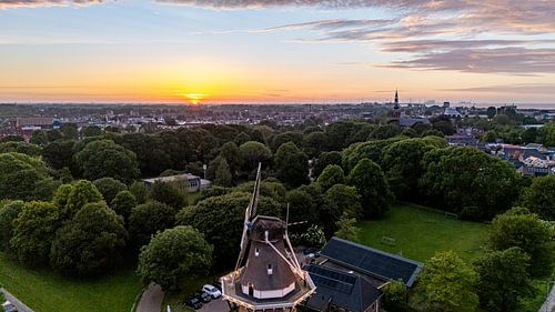 Zonsondergang bij de molen Aeolus.