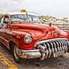 Oldtimer classic car in Cuba in het centrum van Havana. One2expose Wout kok Photography. van Wout Kok