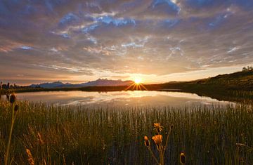 Zonsopgang op de Lackenalm van Christa Kramer