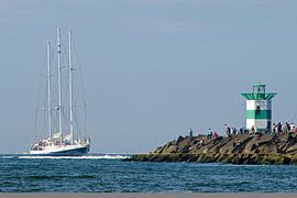 Scheveningen 1 by Hans Levendig (lev&dig fotografie)