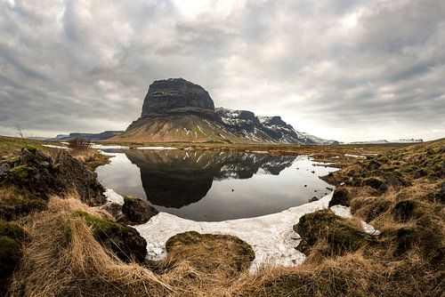 Lomagnupur, het huis van Járngrímur