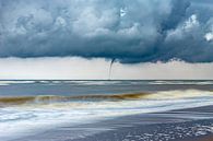 Wasserfontäne über dem Meer von Yanuschka | Fotografie Noordwijk Miniaturansicht